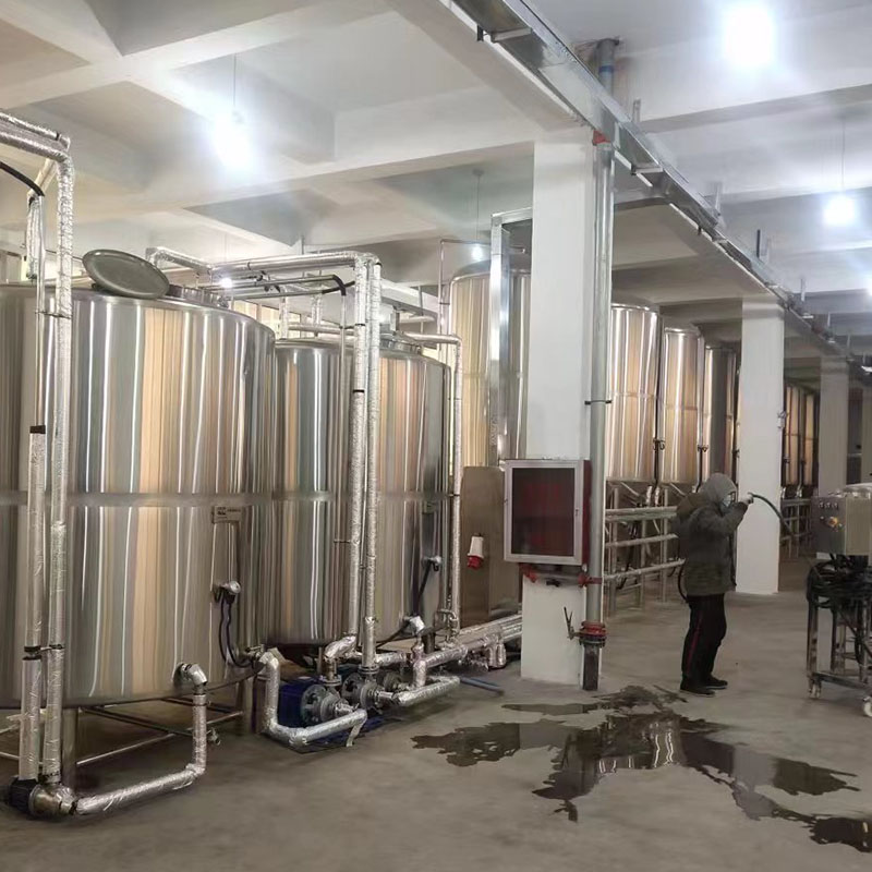 利通精酿啤酒设备